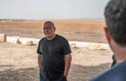 Netanyahu’s main rival vows to defeat Hamas within 18 months if elected PM