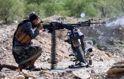Houthis say targeted Saudi oil refinery with ballistic missile