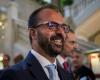Italian coalition hit as minister quits