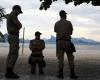 Paralysis for Latin America with Argentine lockdown, Rio beach closures