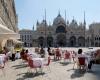 Coronavirus: EU to allow visitors from 14 'safe' countries