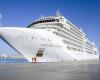 First tourist cruise ship docks in Dhiba Port
