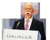 Daimler investors push for independent chairman