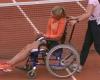 Roland Garros .. Bertens leaves the stadium in a wheelchair after...