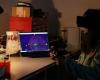 Developing a virtual reality program to roam inside human cells (photos)