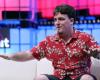 The ousted founder of Facebook’s virtual reality unit, Oculus, pays a...