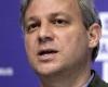 Brett Sutton on the hotel’s quarantine line calls for lawyers to...