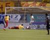 Emelec scores a point in a controversial match against Aucas |...