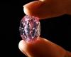 Watch: An “exceptional” pink diamond is offered at auction in Geneva...
