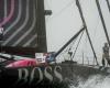 damage for Alex Thomson, one of the favorites of the race