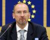 Hungarian MEP resigns after orgy