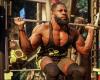 Despite all obstacles: he made it to a professional bodybuilder –...