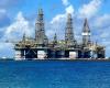 Oil prices face 3 pressures .. the uncertainty of the global...