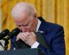 Because of the microphone, Biden gets into an embarrassing situation