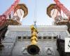 Final crescent installed on Grand Mosque’s minarets