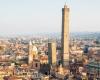 Bologna’s leaning tower sealed off over fears it could collapse