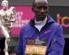 Kenyan marathon superstar Kelvin Kiptum killed in car accident