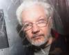 Julian Assange: Australian politicians call for release of WikiLeaks founder