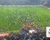Violence erupts between players and fans after match in Turkiye