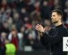 Liverpool target Xabi Alonso says staying as Leverkusen coach