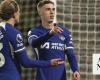 Palmer scores four as improving Chelsea hit Everton for six