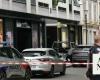 Thieves ram-raid Chanel store in Paris