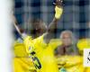 Villarreal strike late to take La Liga lead off Celta Vigo