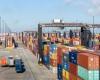 US ports shut down as dockworkers strike