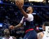 Clippers upset Warriors, Lillard saves Bucks