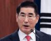 S. Korea’s defence minister apologises, offers to resign over martial law debacle