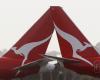 Qantas plane to Adelaide makes emergency landing at Brisbane Airport after brake failure