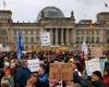 Thousands protest against German far-right in Berlin