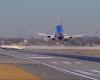 Too close for comfort: Southwest jet in near miss with business plane at Chicago airport, FAA investigates (VIDEO)