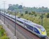 Eurostar asks passengers to postpone journeys after cable theft causes major disruption