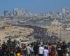 Ceasefire brings wave of returning Palestinians, walking north to check on homes and loved ones