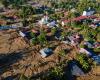 Indonesians pick up the pieces after floods ravage island