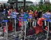 India caps airline fares as IndiGo crisis leaves hundreds stranded for fifth day (VIDEO)