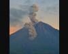 Indonesia’s Semeru erupts twice, with pyroclastic flows reaching 3km from summit (VIDEO)