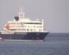 WHO says risk low as hantavirus‑hit cruise ship evacuates three passengers off Cape Verde, set to dock in Spain