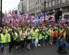 ‘Make England Great Again’: Tommy Robinson rally draws tens of thousands amid rival London protests