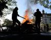 G7 protest turns from carnival to violent stand-off