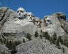US 250th anniversary weekend begins as Trump plans Rushmore appearance, Mall rally and fireworks