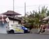 Indonesia drag car race crash kills eight, say police (VIDEO)