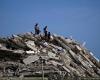 Families of Venezuelans killed in quake after US deportation demand govt apology